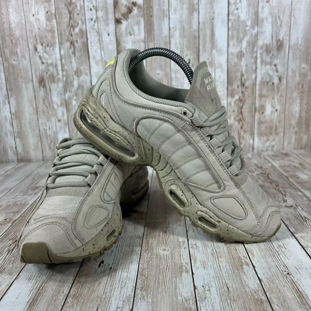 Nine air max tailwind 7 Womens‎ 8.5 men’s 7